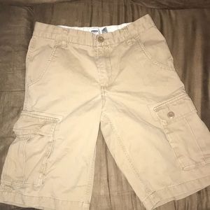 Boys Old Navy cargo shorts